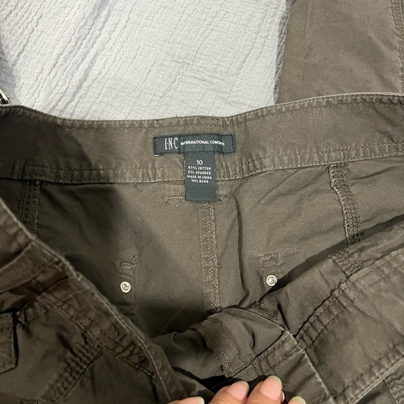 Women’s Inc. capris - Picture 7 of 11